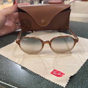 Ray-Ban Gradient Brown Sunglasses